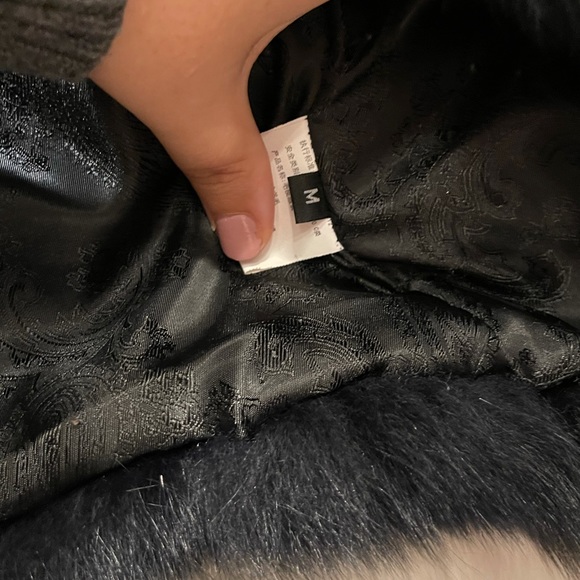 Black Rabbit Fur Vest - Picture 6 of 6